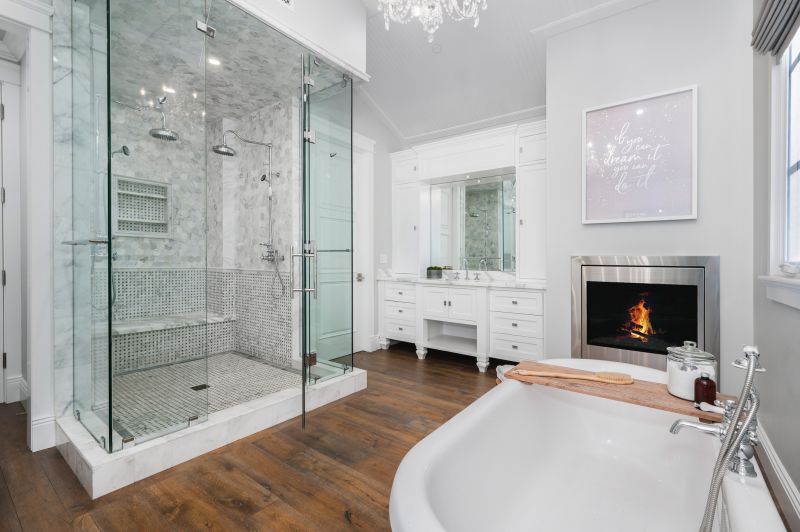 Modern Shower and Tub Combo